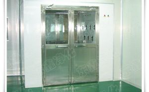 解答关于武汉净化工程施工风淋室安装的要点【东鑫净化】